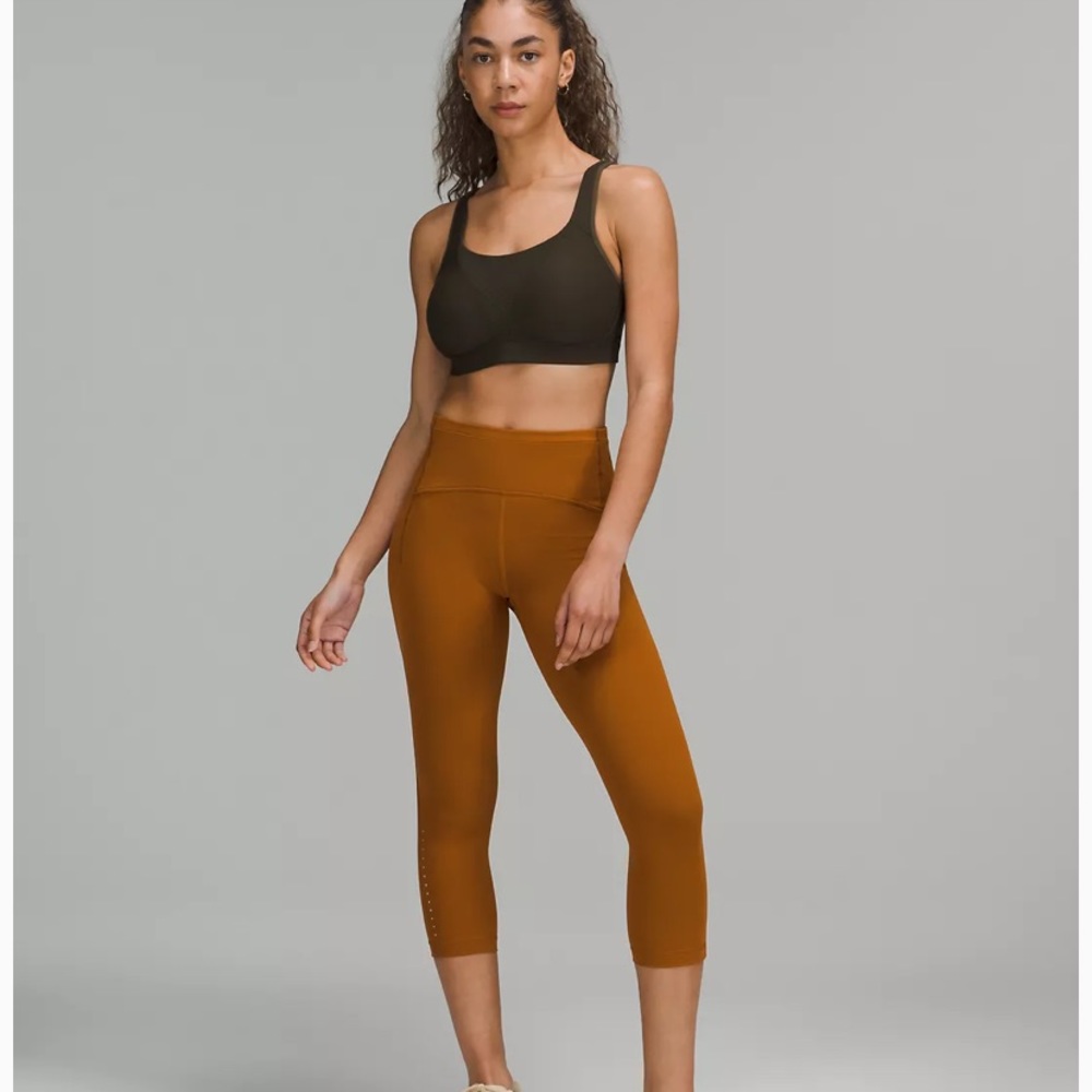 Lululemon athletica run times bra 34DDD NWT sports fitness workout dark olive - Picture 5 of 6